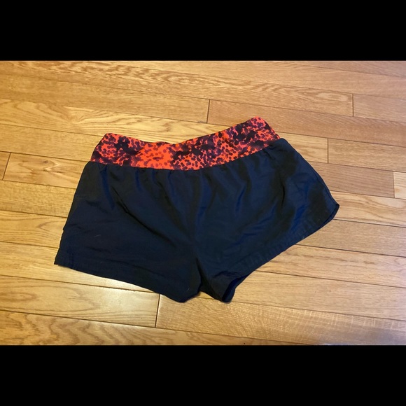 Adidas shorts - Picture 3 of 3